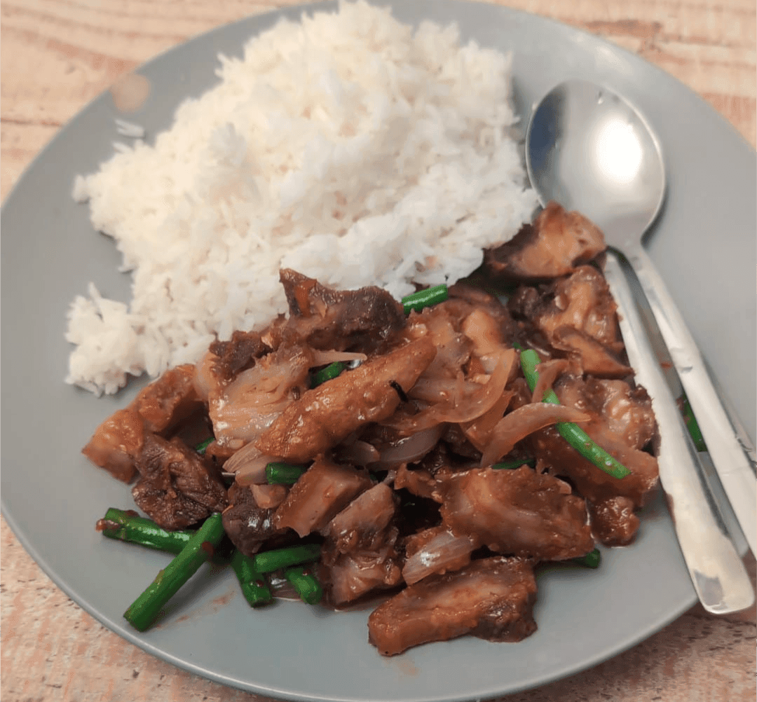 23.Krapow Moo Krob